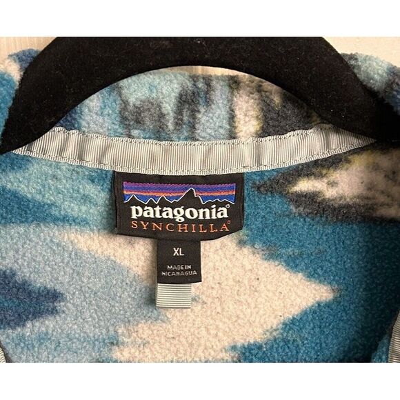 Patagonia Synchilla Women's XL Blue Trout Tales Elwha Fleece Snap-T Pullover - Picture 3 of 6